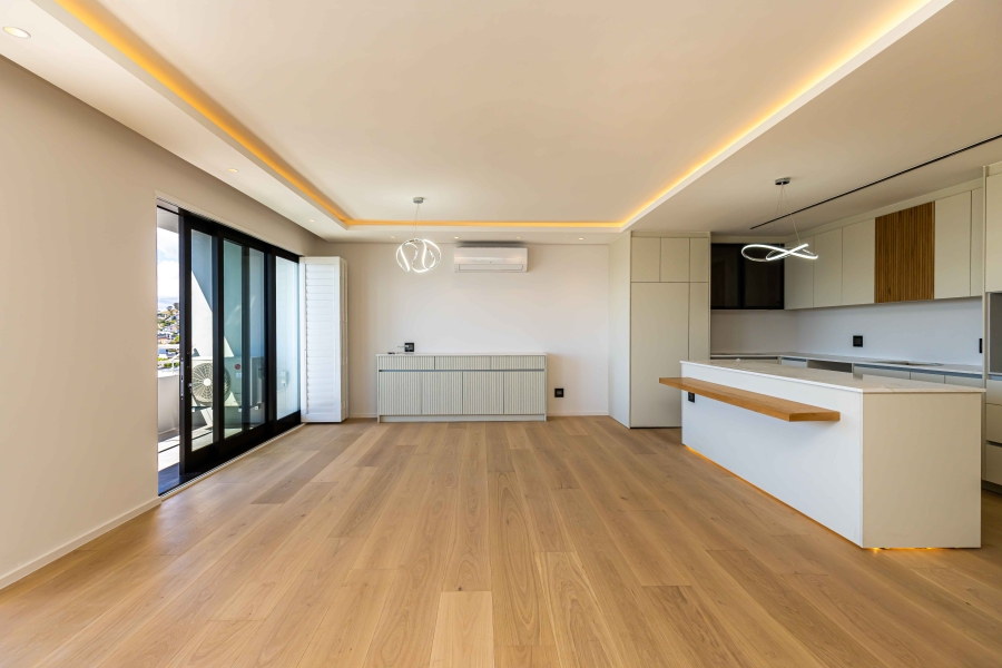 To Let 2 Bedroom Property for Rent in Sea Point Western Cape